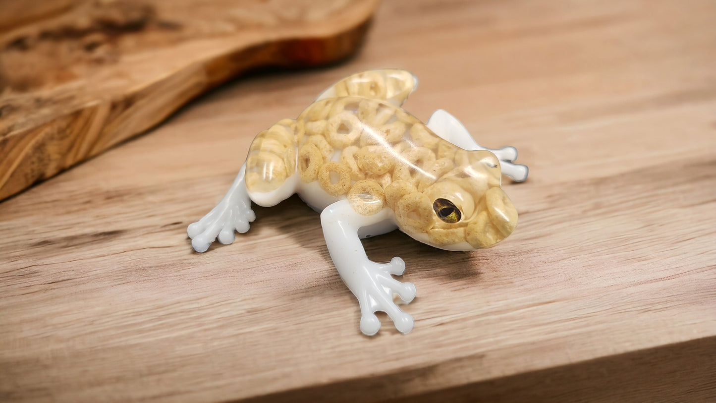 Resin Cereal Frog Decor