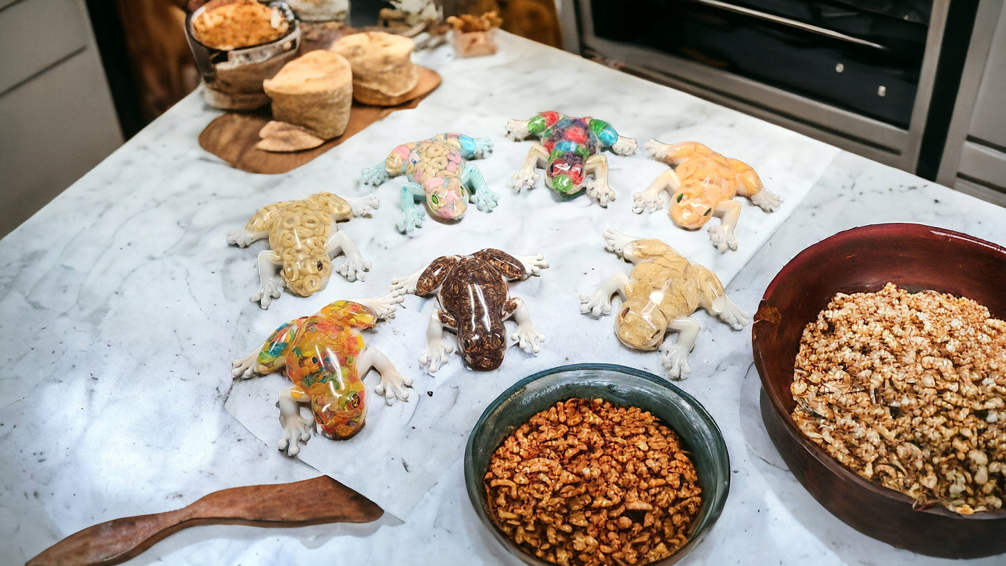 Resin Cereal Frog Decor