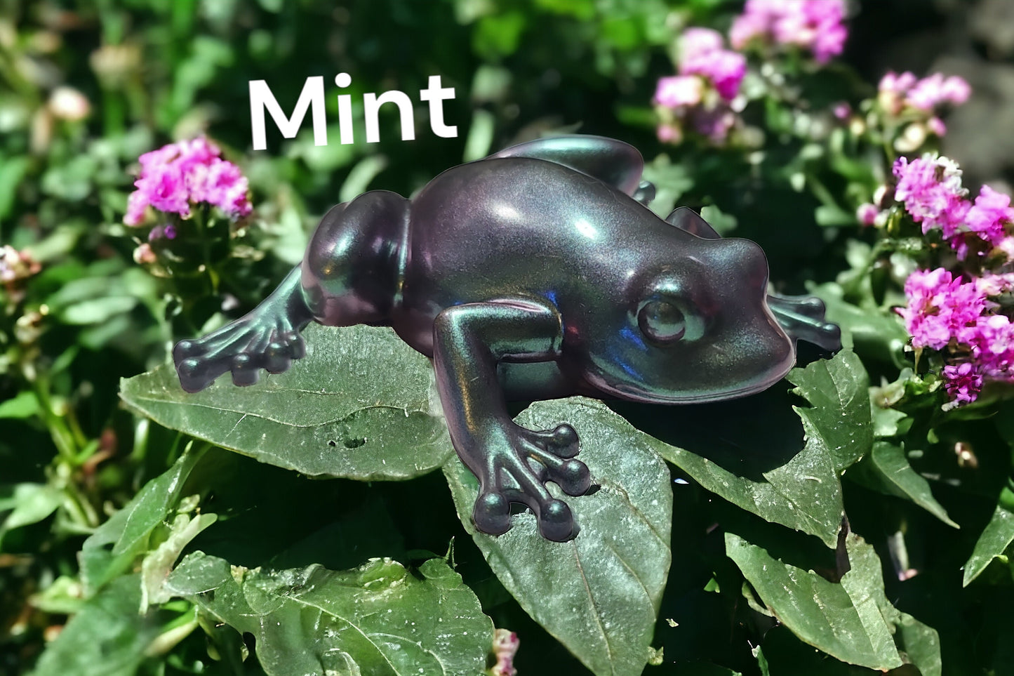 Metallic Resin Frog Decor