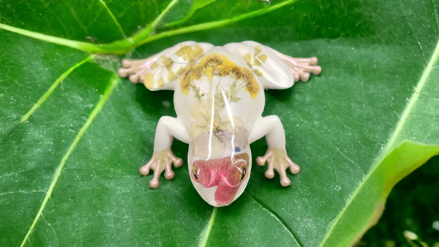 Spring Flower Resin Frog