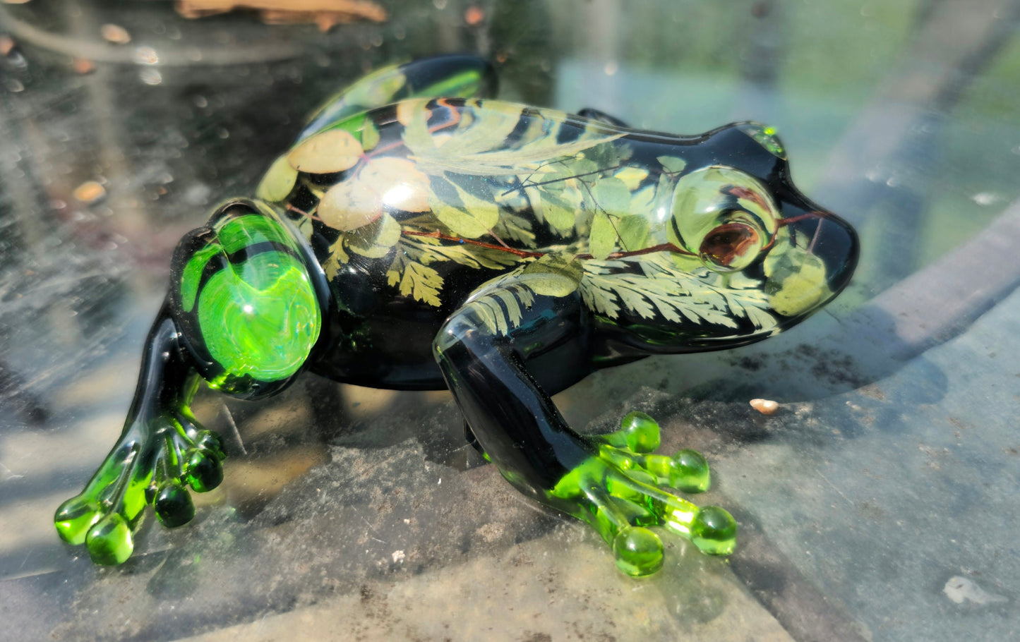 Spring Flower Resin Frog
